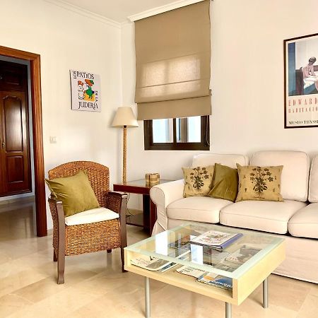 Penthouse Puerta De La Juderia Apartment Cordoba Luaran gambar