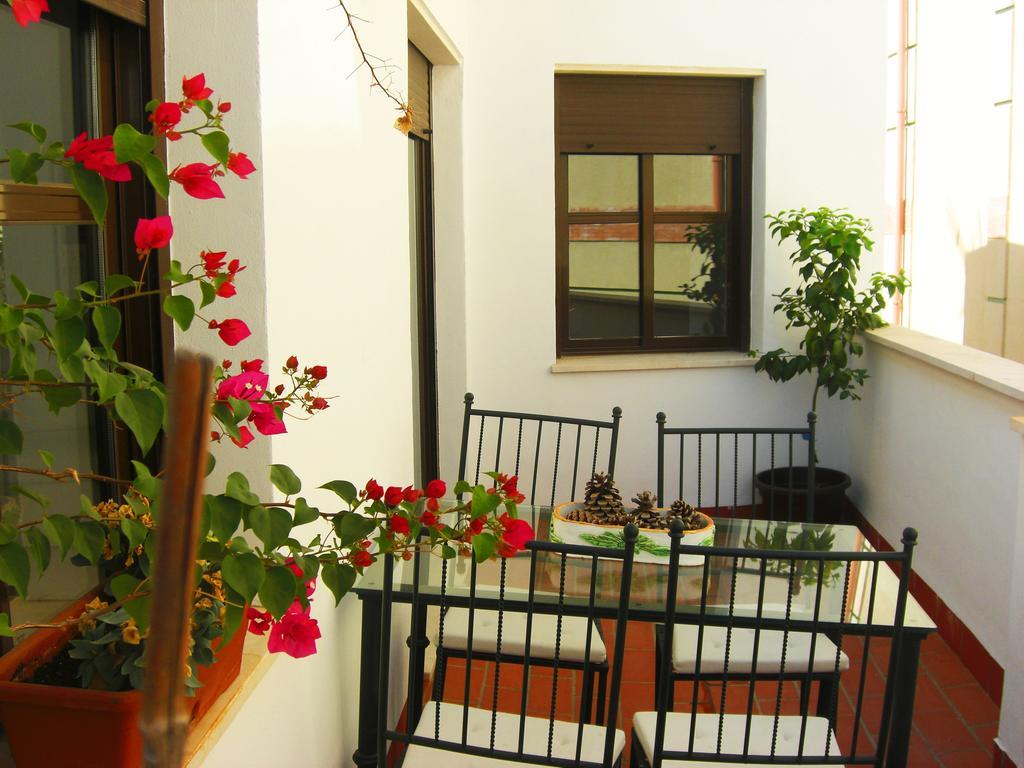 Penthouse Puerta De La Juderia Apartment Cordoba Bilik gambar